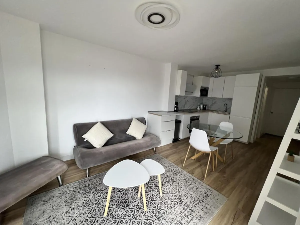 Castell Joncar Apartment Roses 0*,